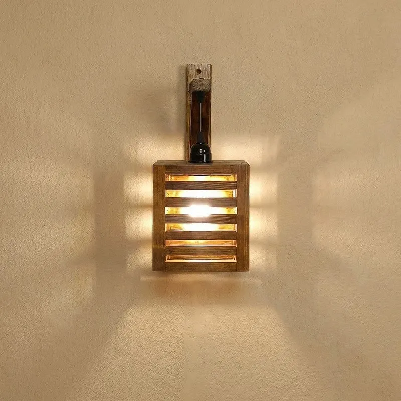 GeoLine Wooden Wall Lamp - Brown media 7