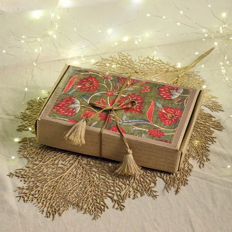 Tinsel Dust Towel Gifting Set (Blue) - Three Piece Set media 3