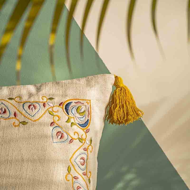 Resol Cushion Cover media 5