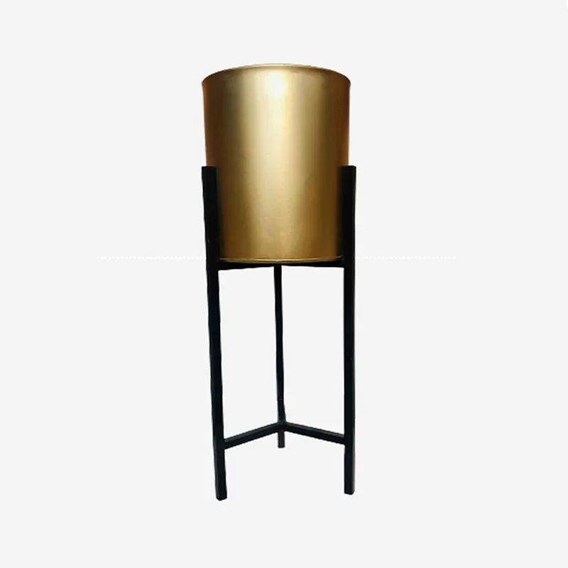 Camila Metal Planter media 4