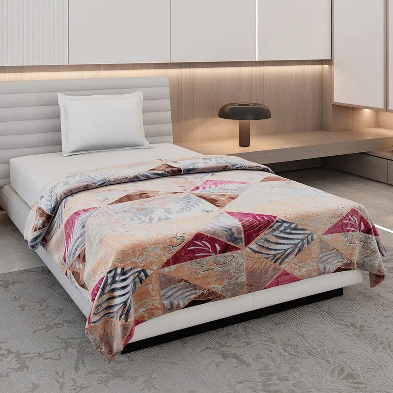 Monte Carlo Graphilo Printed Polyester Blanket (Peach) - 300 GSM media 1