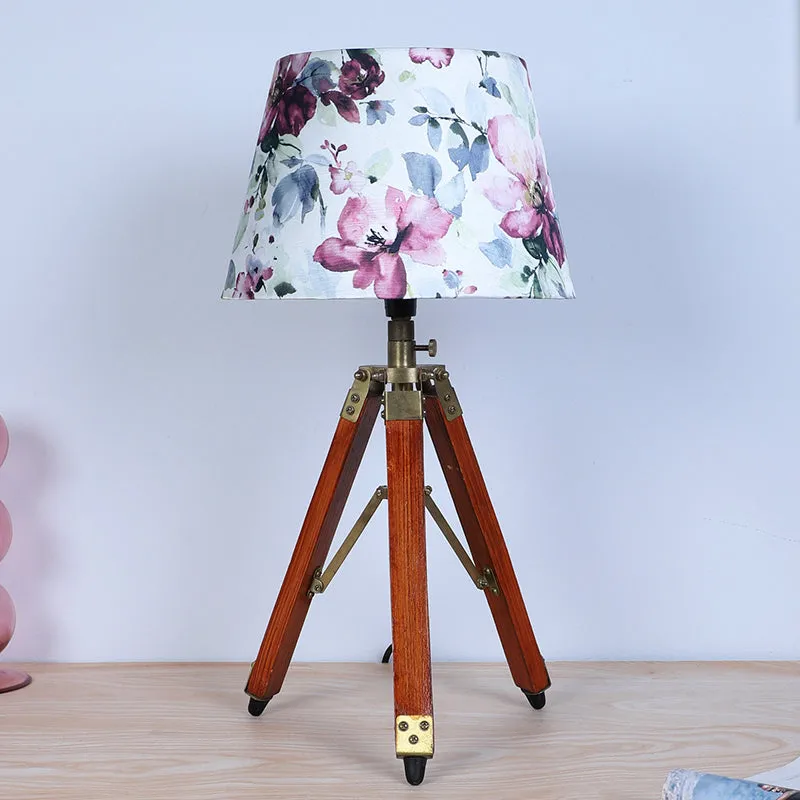 Lumikko Fold Printed Tripod Mango Wood Table Lamp - Multicolor media 3