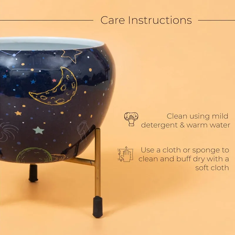 Kyari Midnight Orbit Metal Planter With Stand media 4