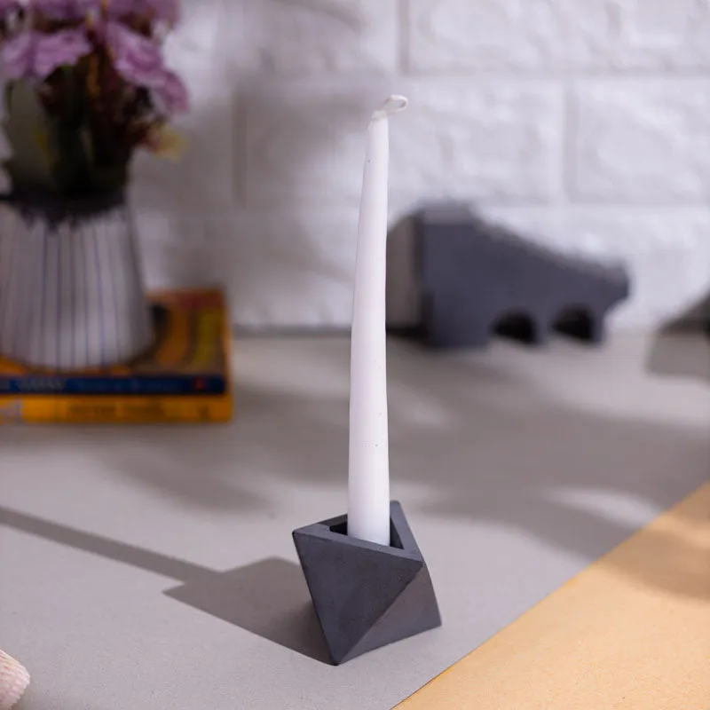 Trido Candle Holder media 1