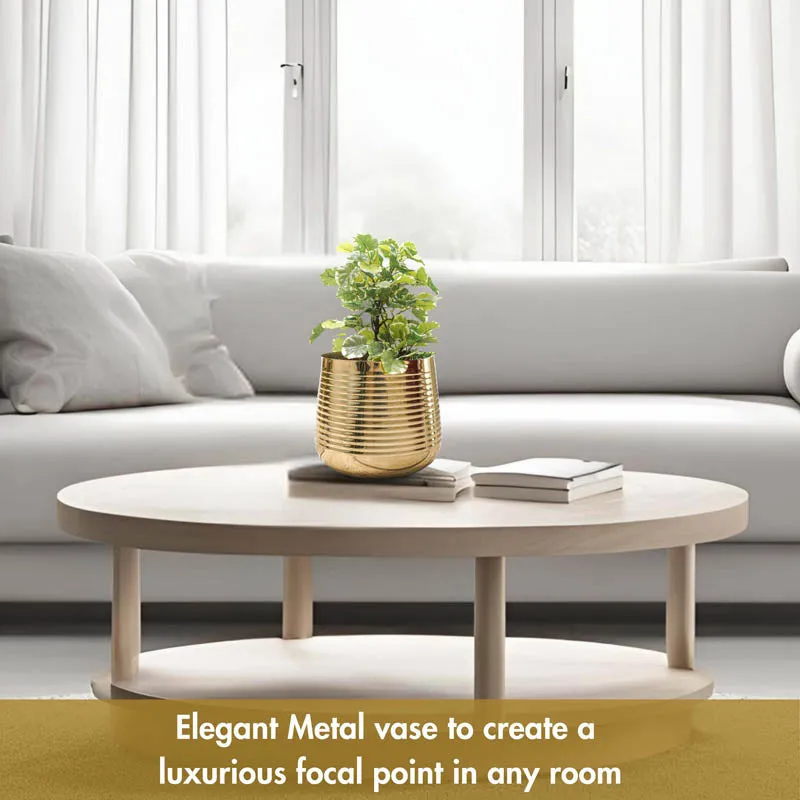 Auric Metal Gold Ribbed Planter - Gold media 6