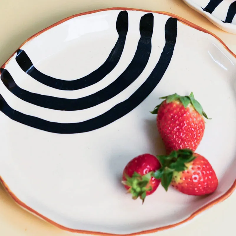 Giuliana Ceramic Quarter Plate media 4