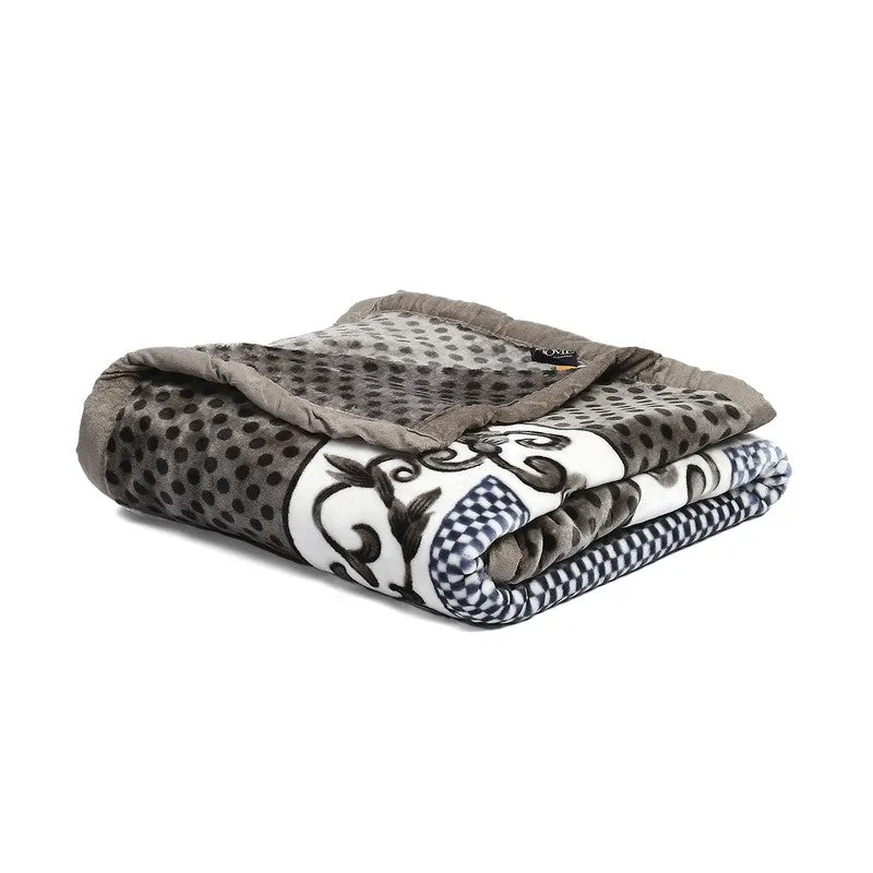 Monte Carlo Midnight Elegance Blanket - 600 GSM media 5