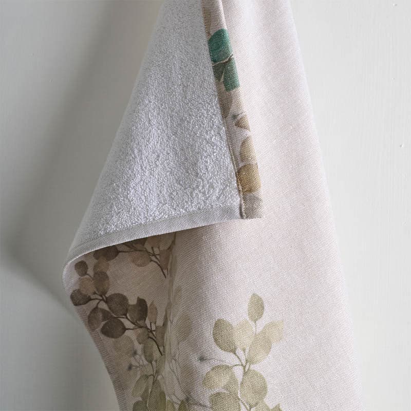 Autumn Tune Bamboo Terry Bath Towel media 3