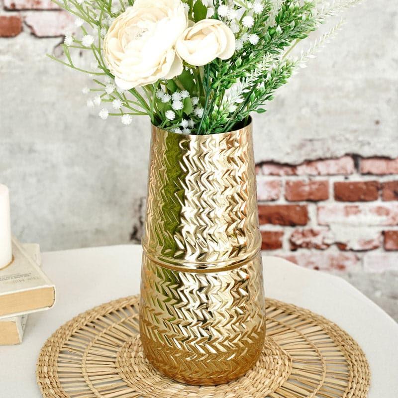 Harpa Metal Vase media 3