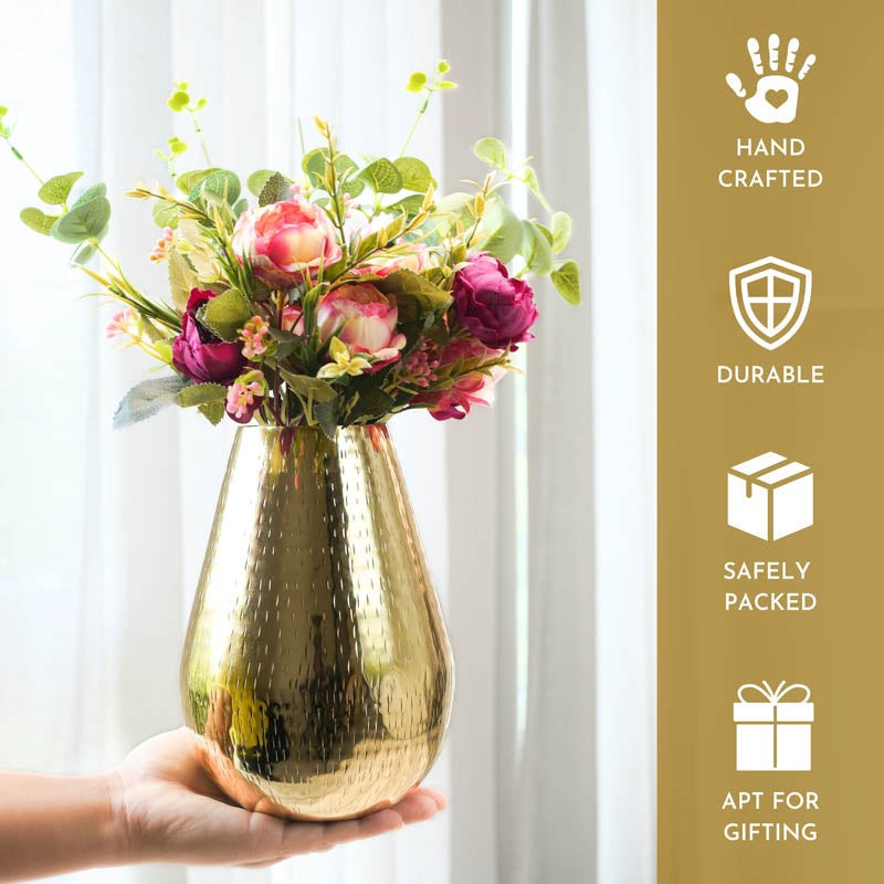 Drop-Style Metal Vase - Gold media 3