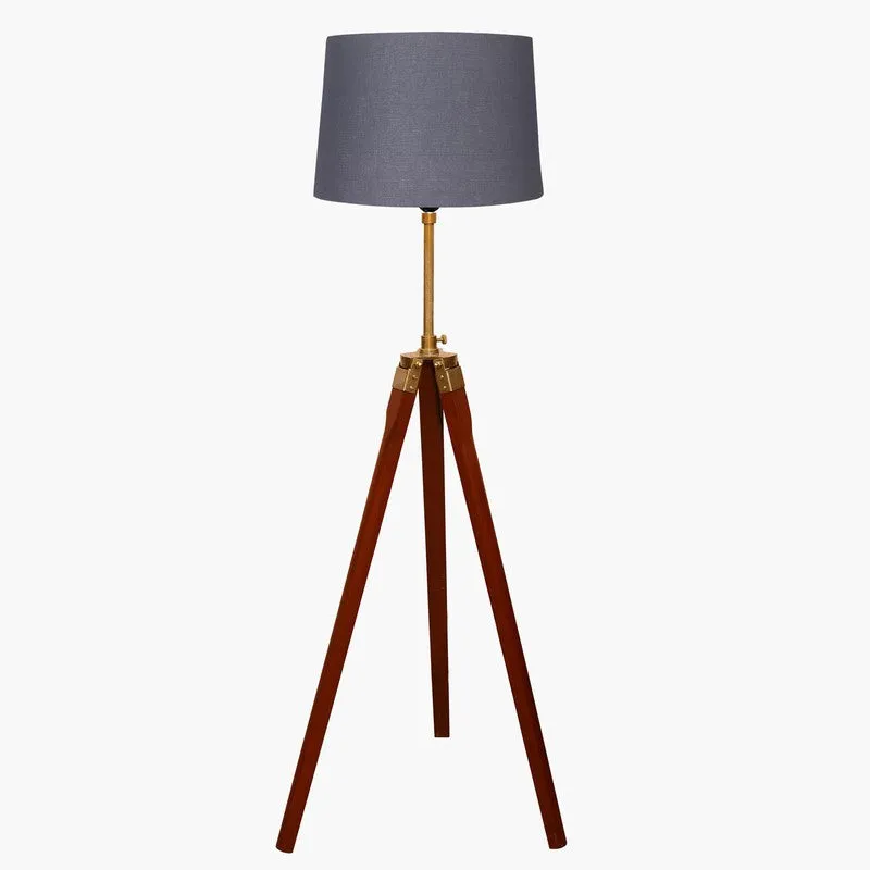 Flickora Beam Table Lamp media 3