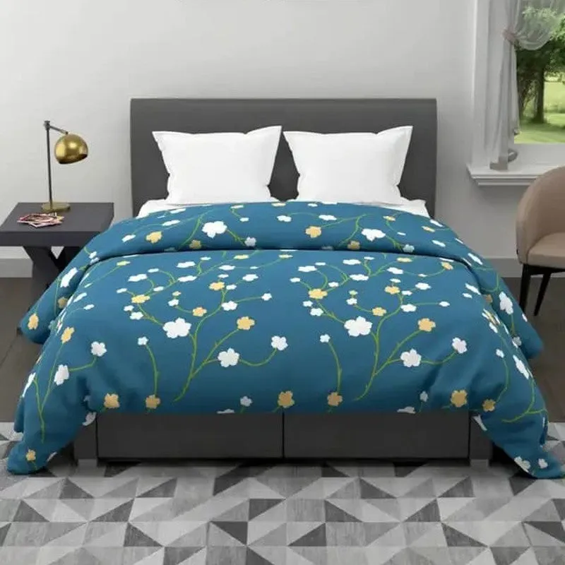 BreezeNest Duvet Cover media 1
