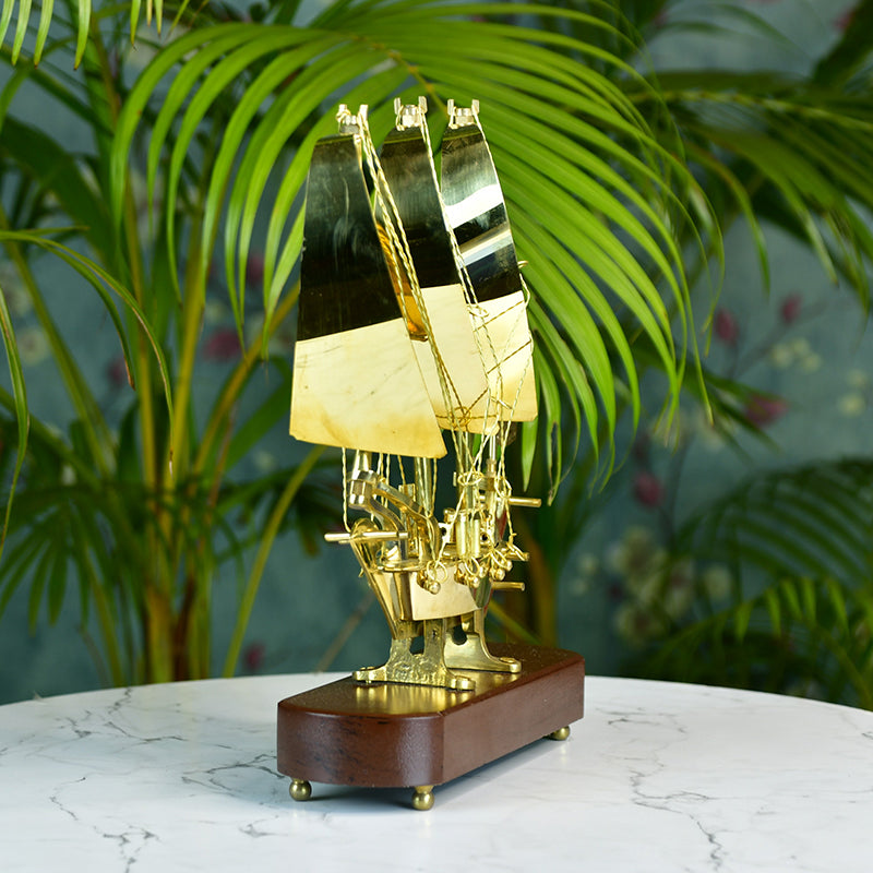 Gildo Sail Showpiece media 6