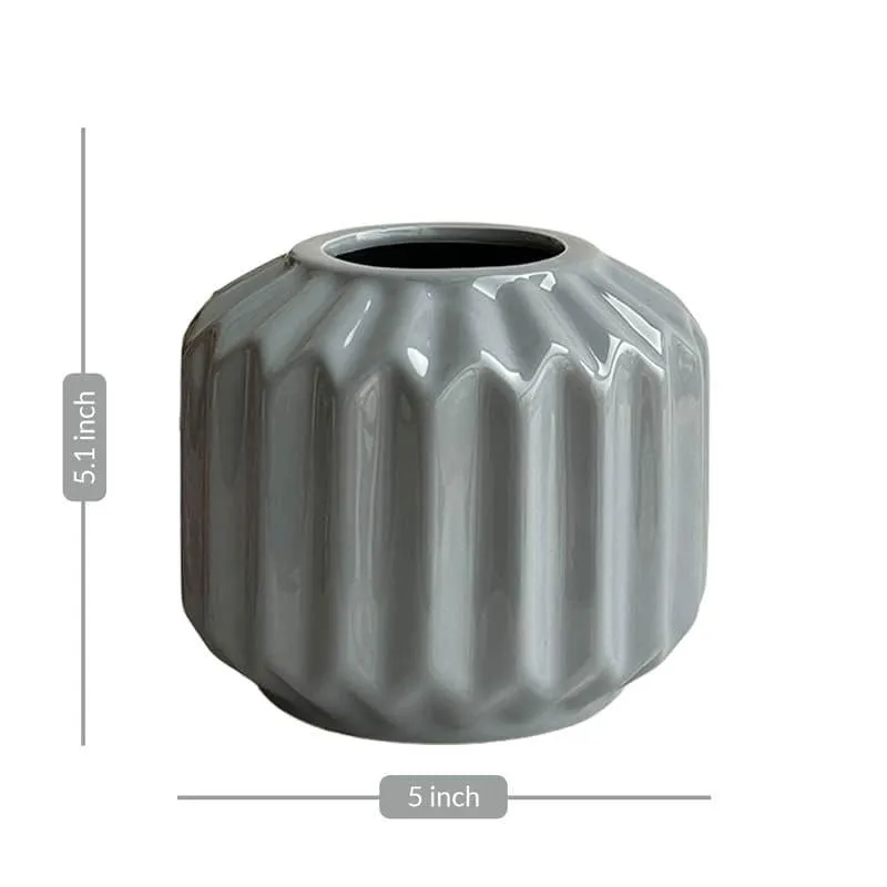 Esko Edge Vase - Grey media 4