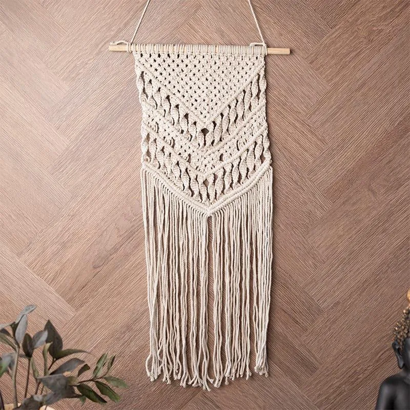Sabrina Macrame Wall Accnent media 1