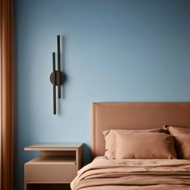 Kalypso Iron Wall Lamp media 3