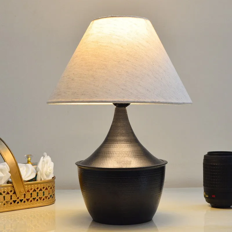 MonoNest Table Lamp - White media 5