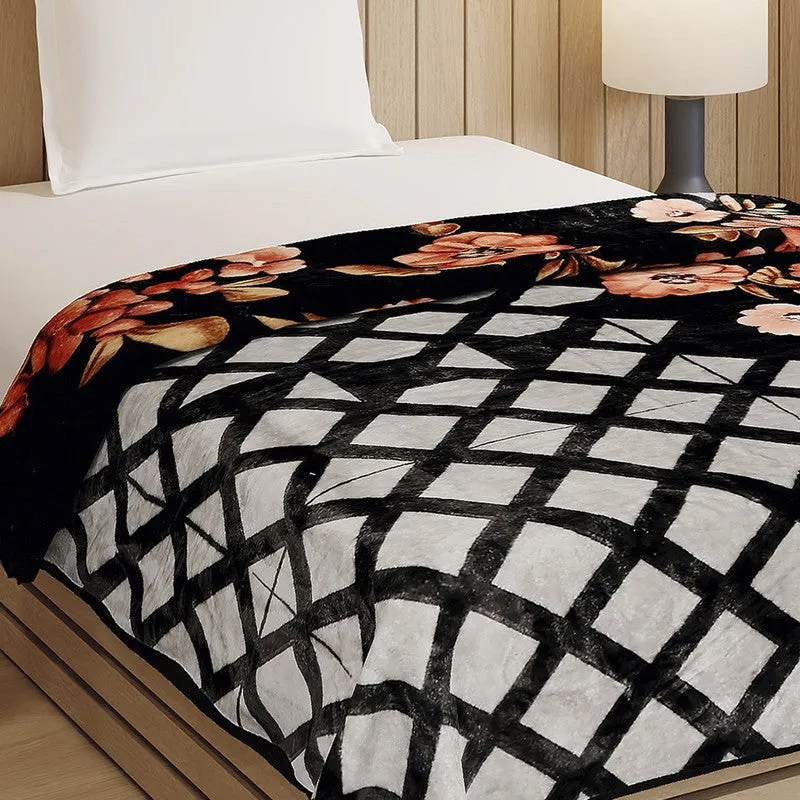 Monte Carlo Midnight Blossom Blanket (Black,White) - 540 GSM media 3