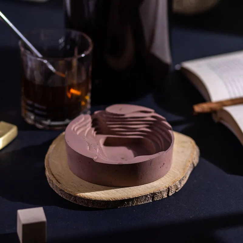 Sow Well Ash Tray - Brown media 4