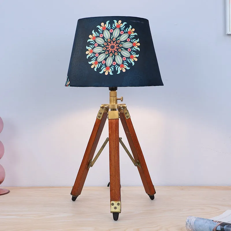Toile Fold Printed Tripod Mango Wood Table Lamp - Multicolor media 2