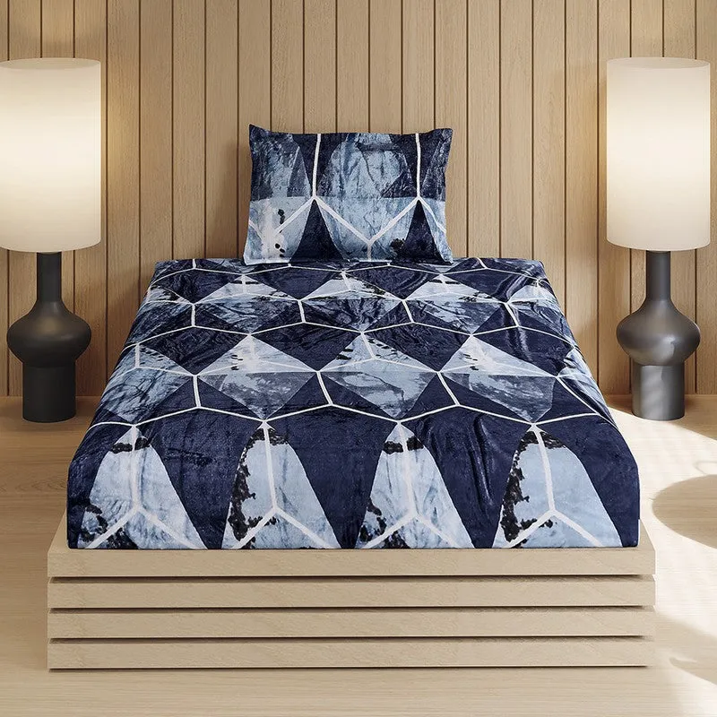 Monte Carlo Hextract Bedsheet - 280 GSM media 1