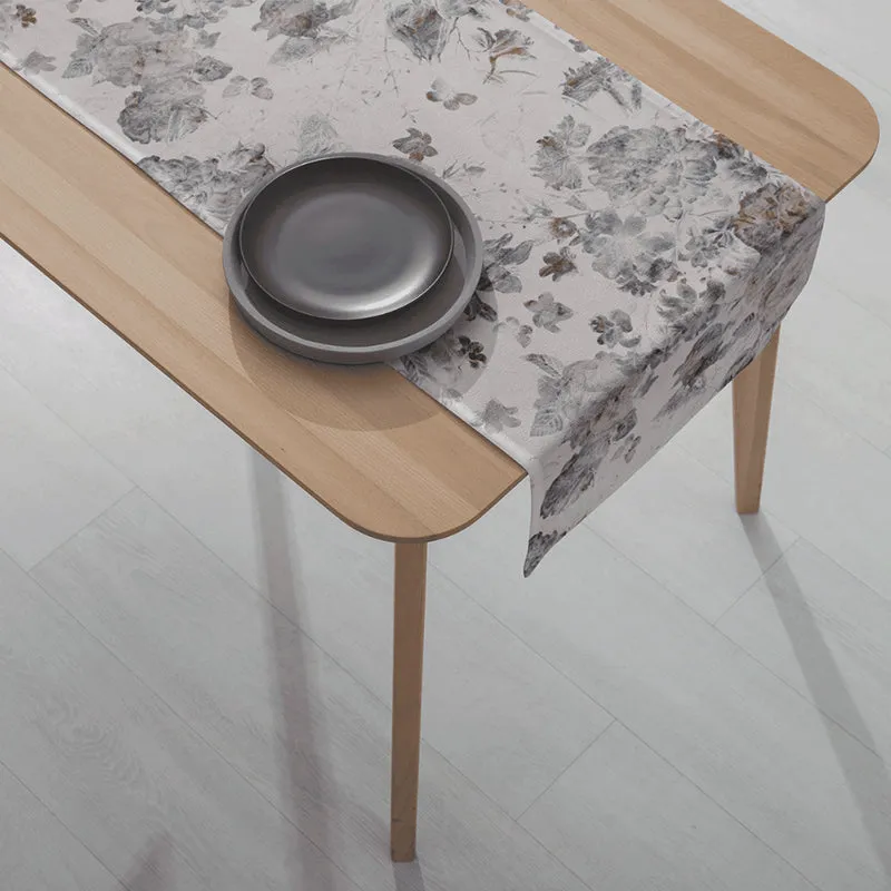 Tablyn Cotton Table Runner media 3