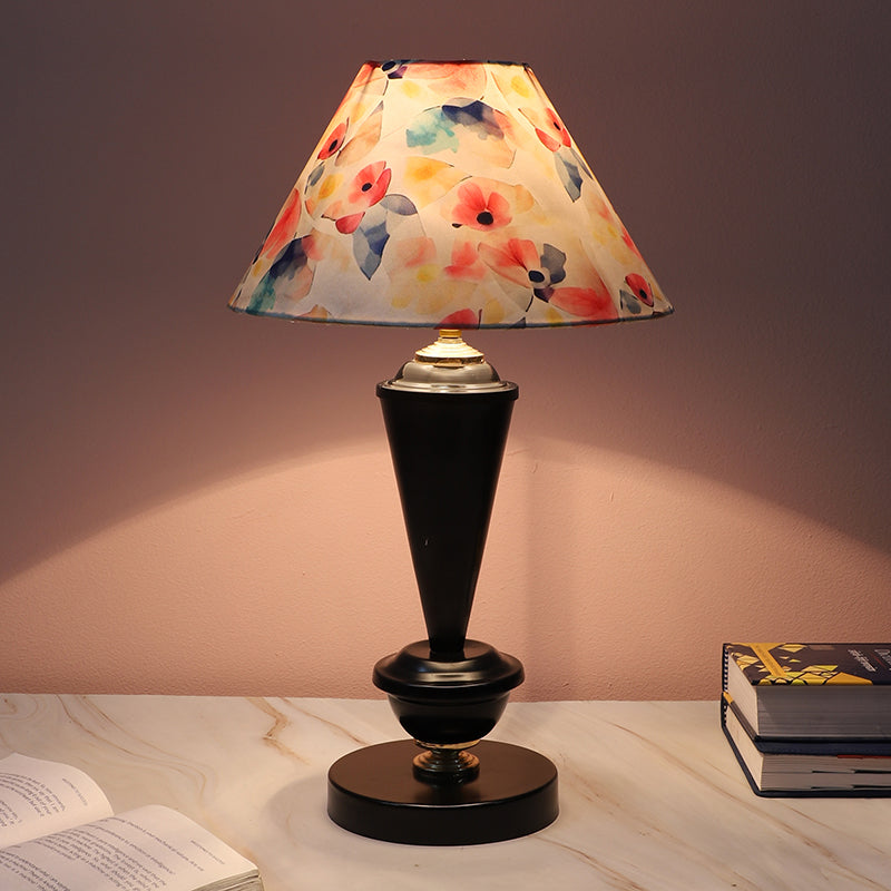 Luna Borealis Hydra Printed Iron Table Lamp - Multicolor