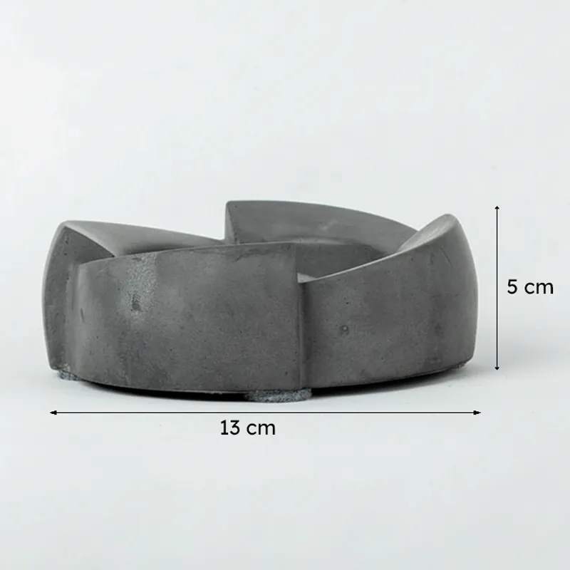 Bregno Concrete Firepit media 6