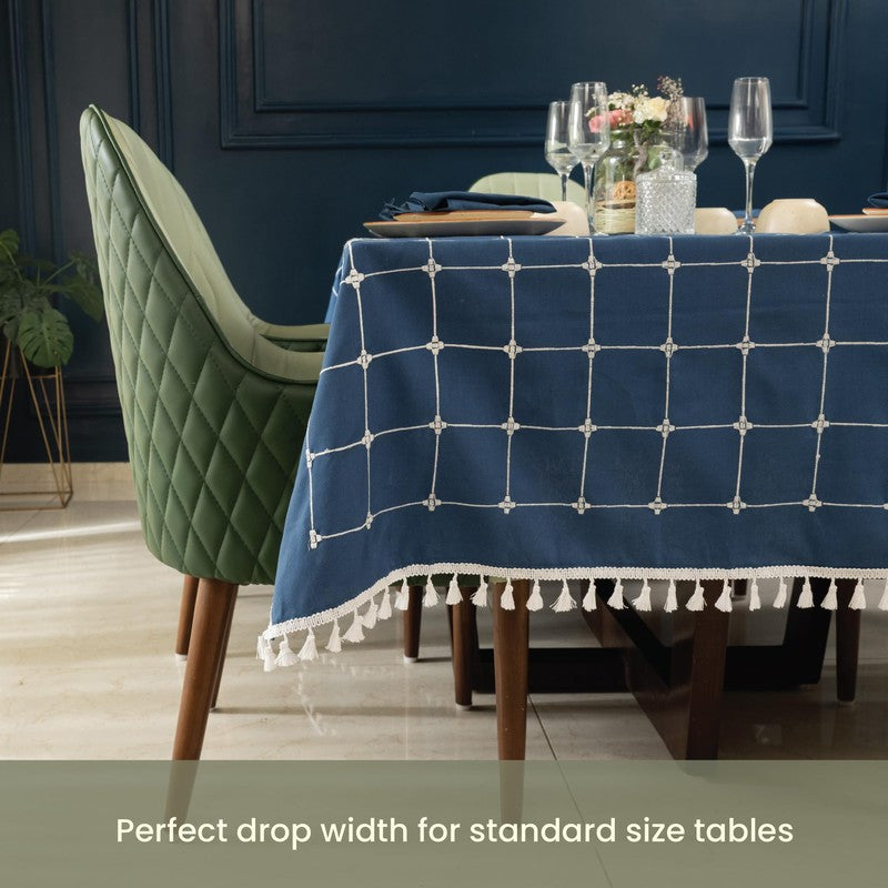 Aura Checks Table Cover media 4