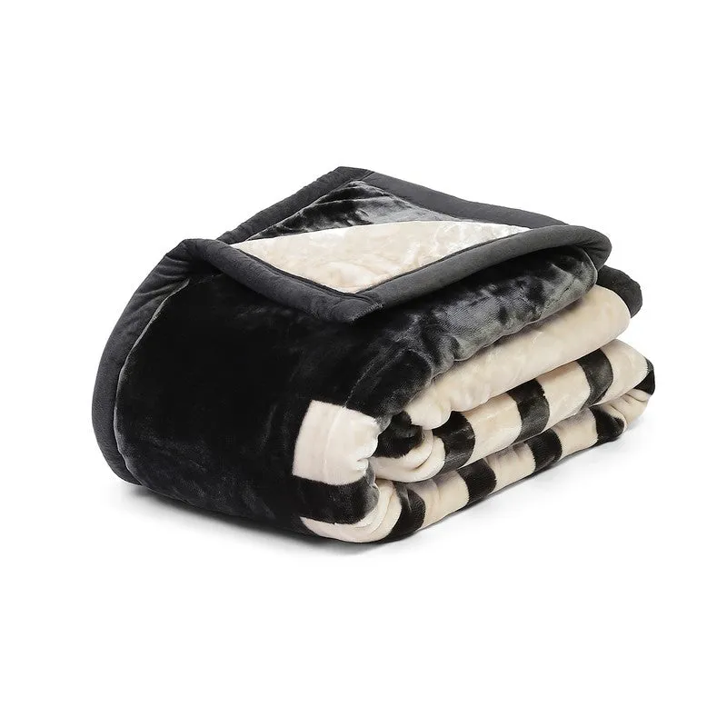 Monte Carlo Midnight Harmony Blanket - 950 GSM media 5