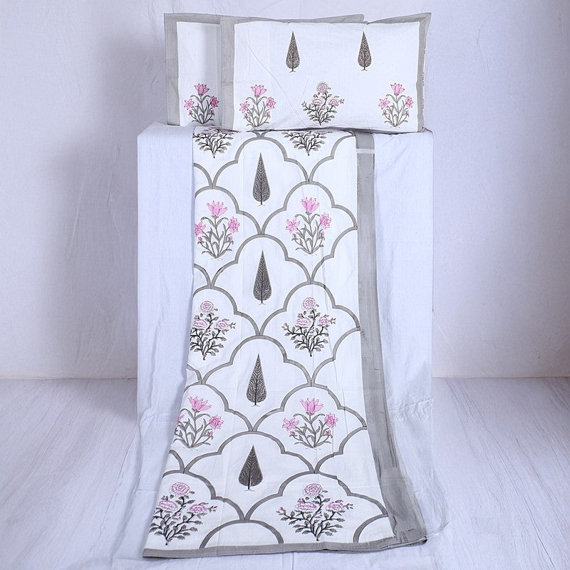 RiwaayatWhite Handblock Printed Cotton Bedsheet (Brown) - 400 TC media 6