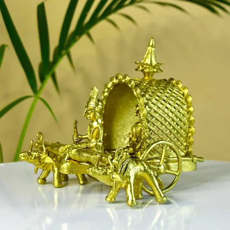 Royal Ratha Brass Showpiece media 6