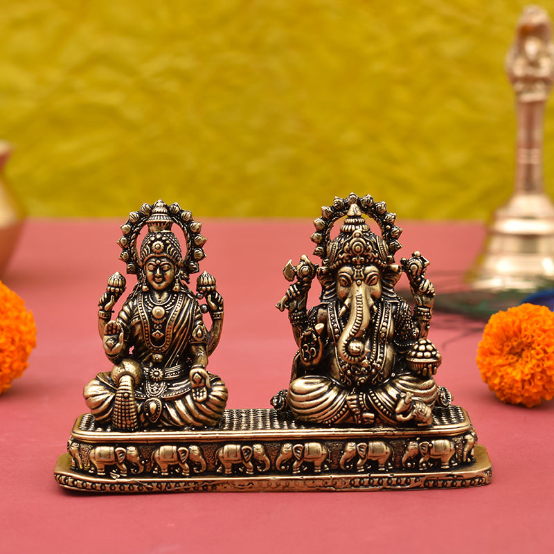 Lakshmi-Vinayaka I
