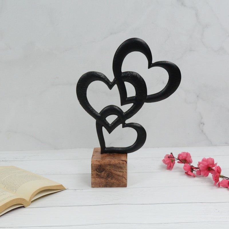 Unit of Love Showpiece