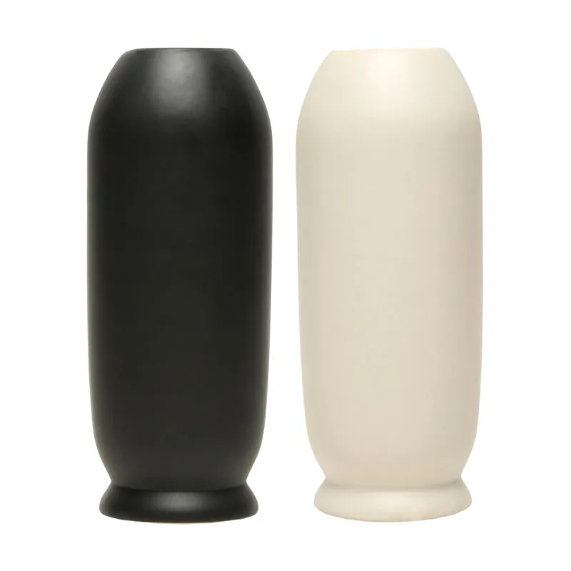 Straight Face Vase (Black,White) - Set Of Two media 6