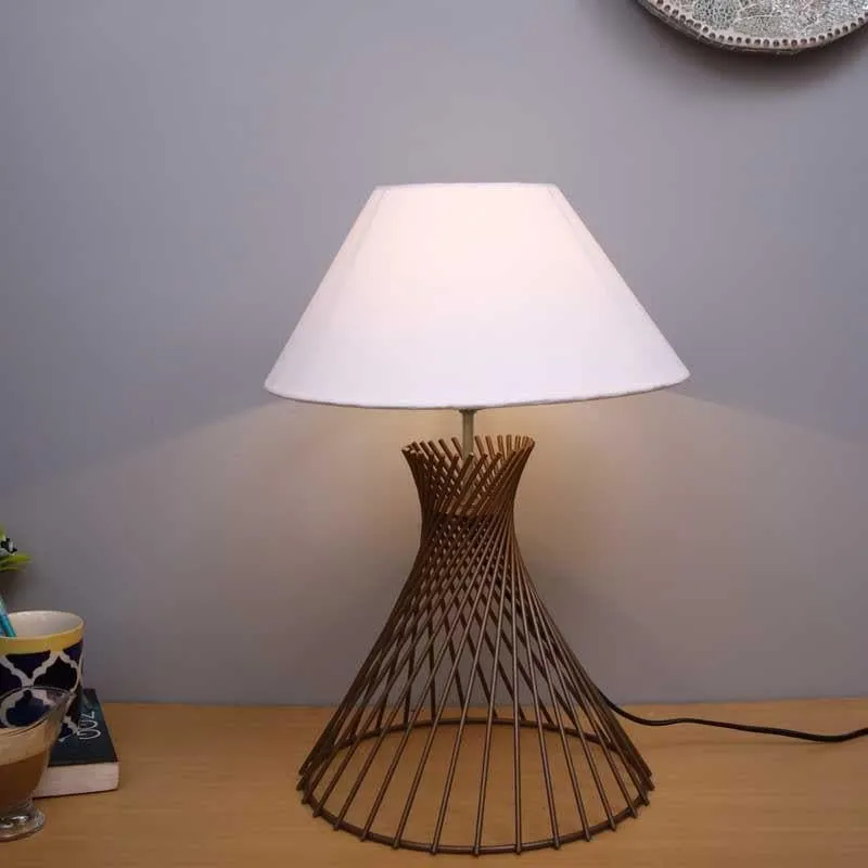Mangata Fabric Table Lamp media 1