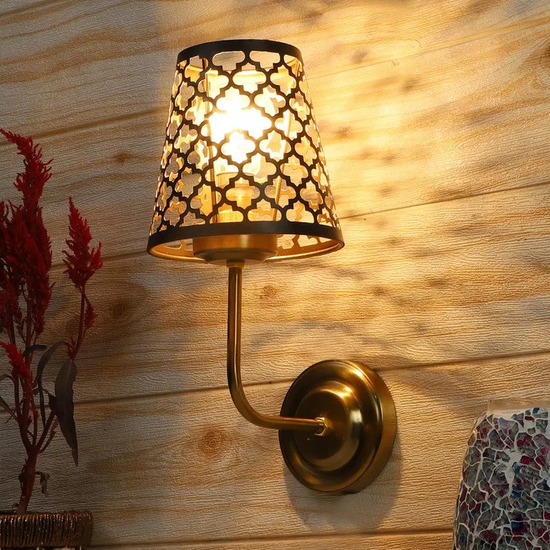 ShadowWeave Metal Wall Lamp media 1