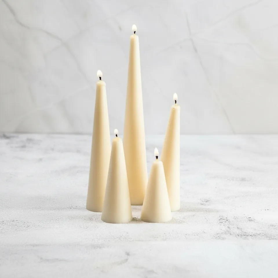 Sunshine Set of 5 Candles - Cinnamon Roll Scented media 1