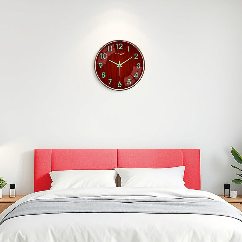Elvric Round Modern Plastic Wall Clock - Maroon