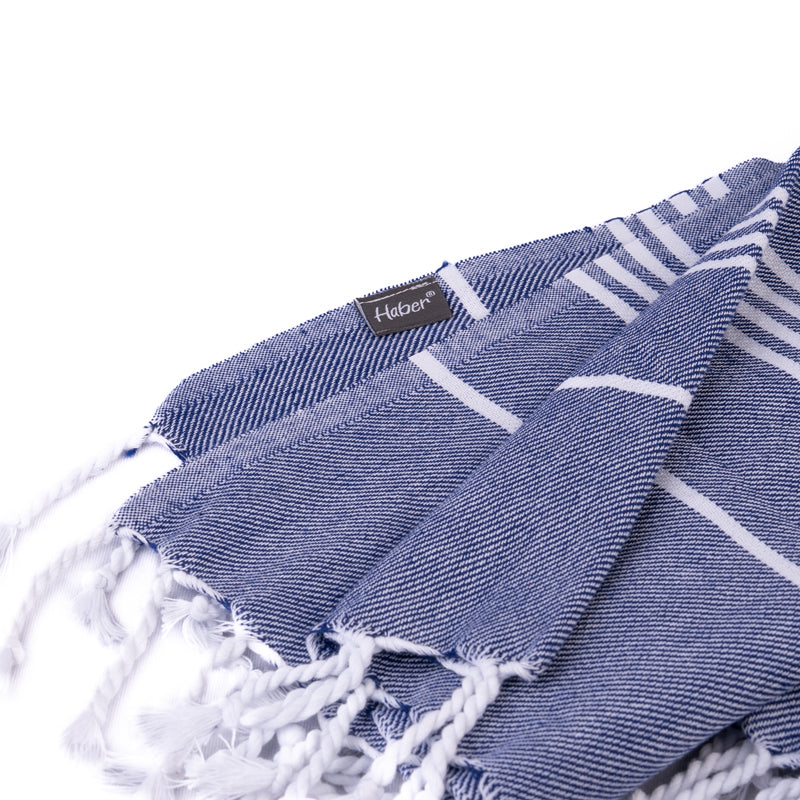 Cotlyn Cotton Bath Towel - Blue media 5