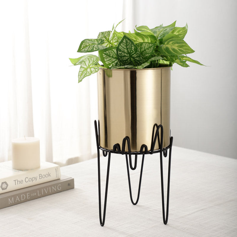 Retsa Stainless Steel Planter - Gold & Black media 2