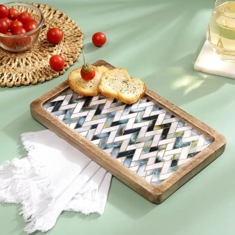 Imara Zig Zag Mangowood Wood Platter media 1