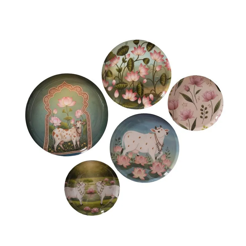 Kamdhenu Grace Wall Plates - Set of Five media 4