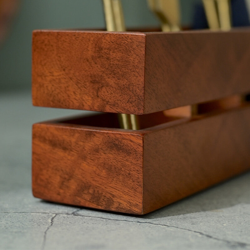 Zera Wooden Cutlery Holder image 16