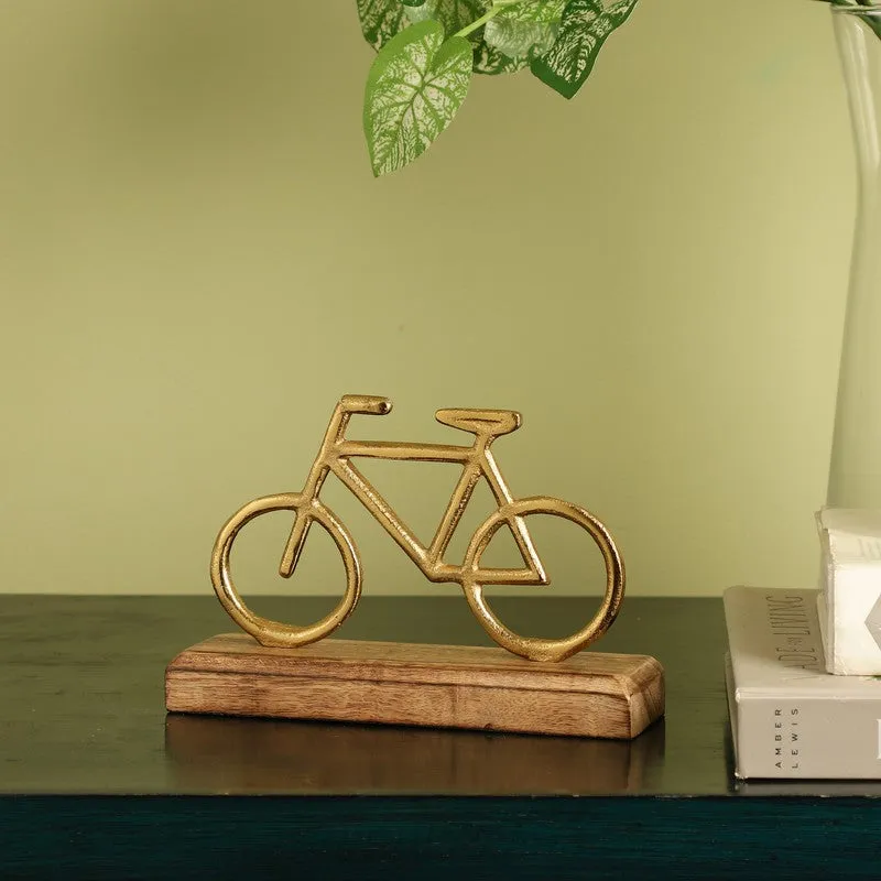 Golden Ride Showpiece media 1