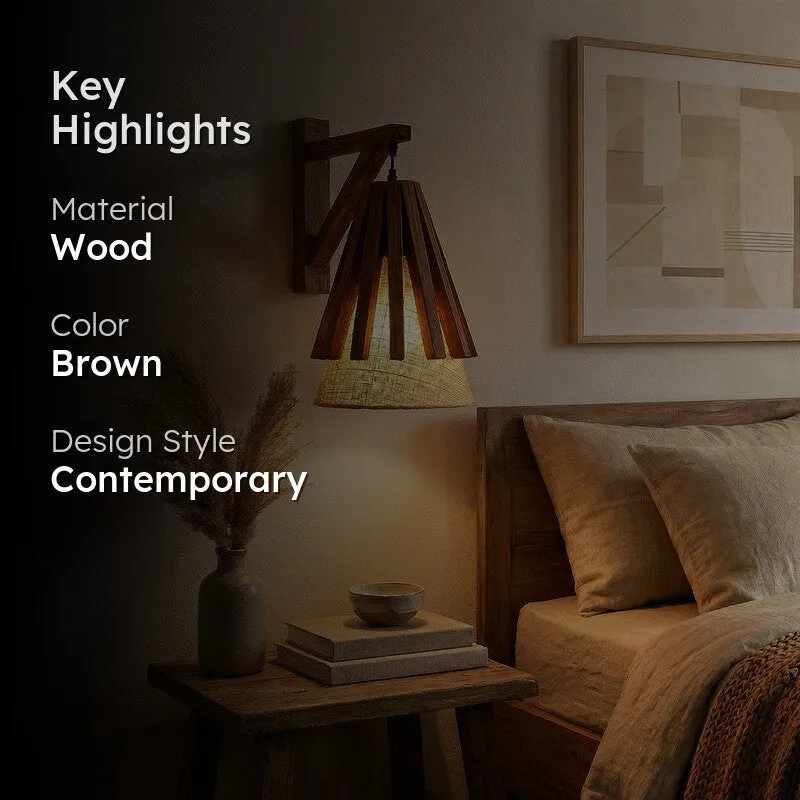 StripePulse Wooden Wall Lamp - Brown media 2
