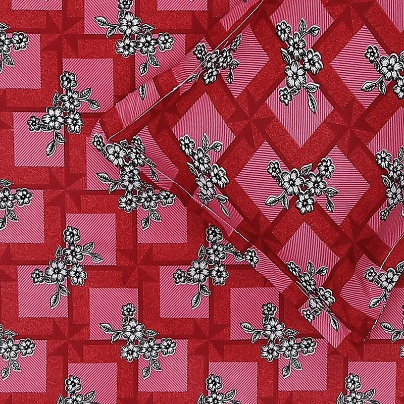 Monte Carlo Blossom Checks Bedsheet - 120 GSM media 6