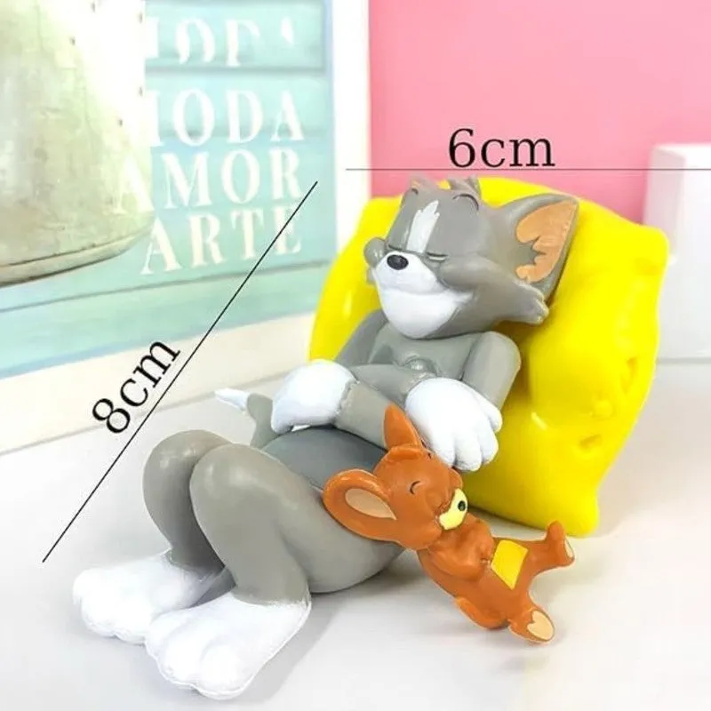 Cozy Cat PVC Showpieces - Grey media 7