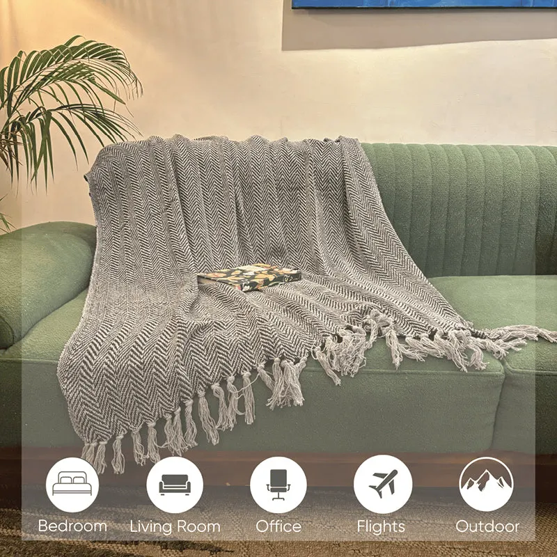 Looma Chevron Cotton Throw media 5