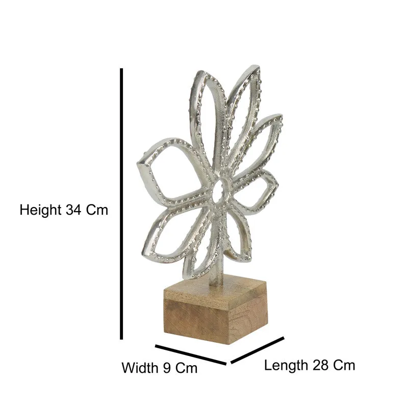 The Leaf Lamino Showpiece - Silver media 5